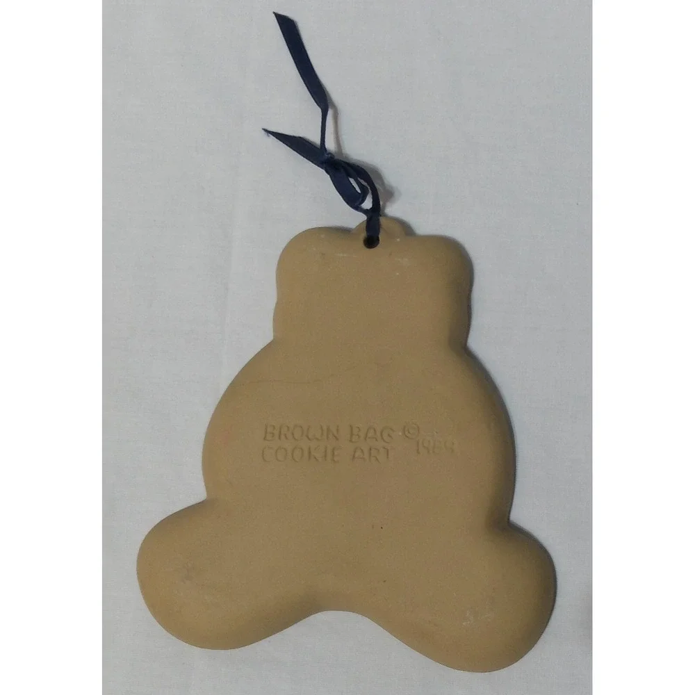 Vintage 1984 Brown Bag Cookie Art Teddy Bear Cookie Mold 6-1/4